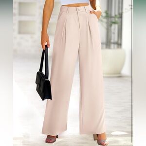 NWT Chic Cream Wide-Leg Trousers